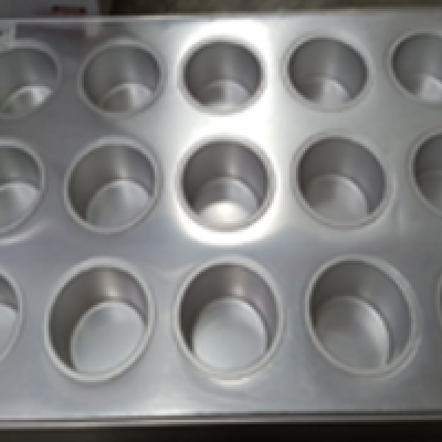 MUFFIN BAKING TRAY 24 HOLES, 600MM X 400MM, ALUMINIUM