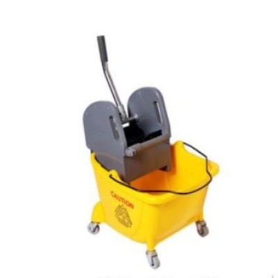 Standard Plastic Mop Bucket Wringer