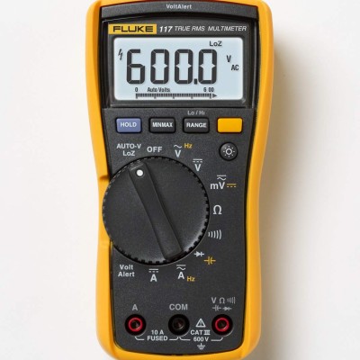 FLUKE 117 323 MULTIMETER KIT