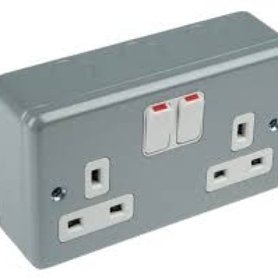 Metalclad Socket Outlet,  Double,  13A, 230-240 VAC MK Model : 2946